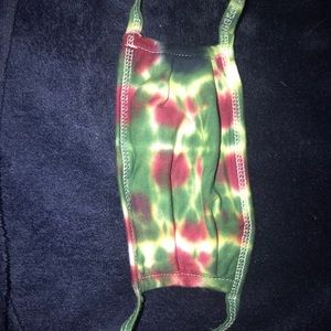 Tie dye face mask with wire for nose